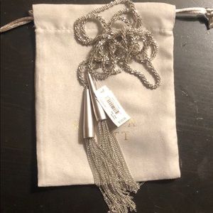 KENDRA SCOTT SILVER PHARA NECKLACE